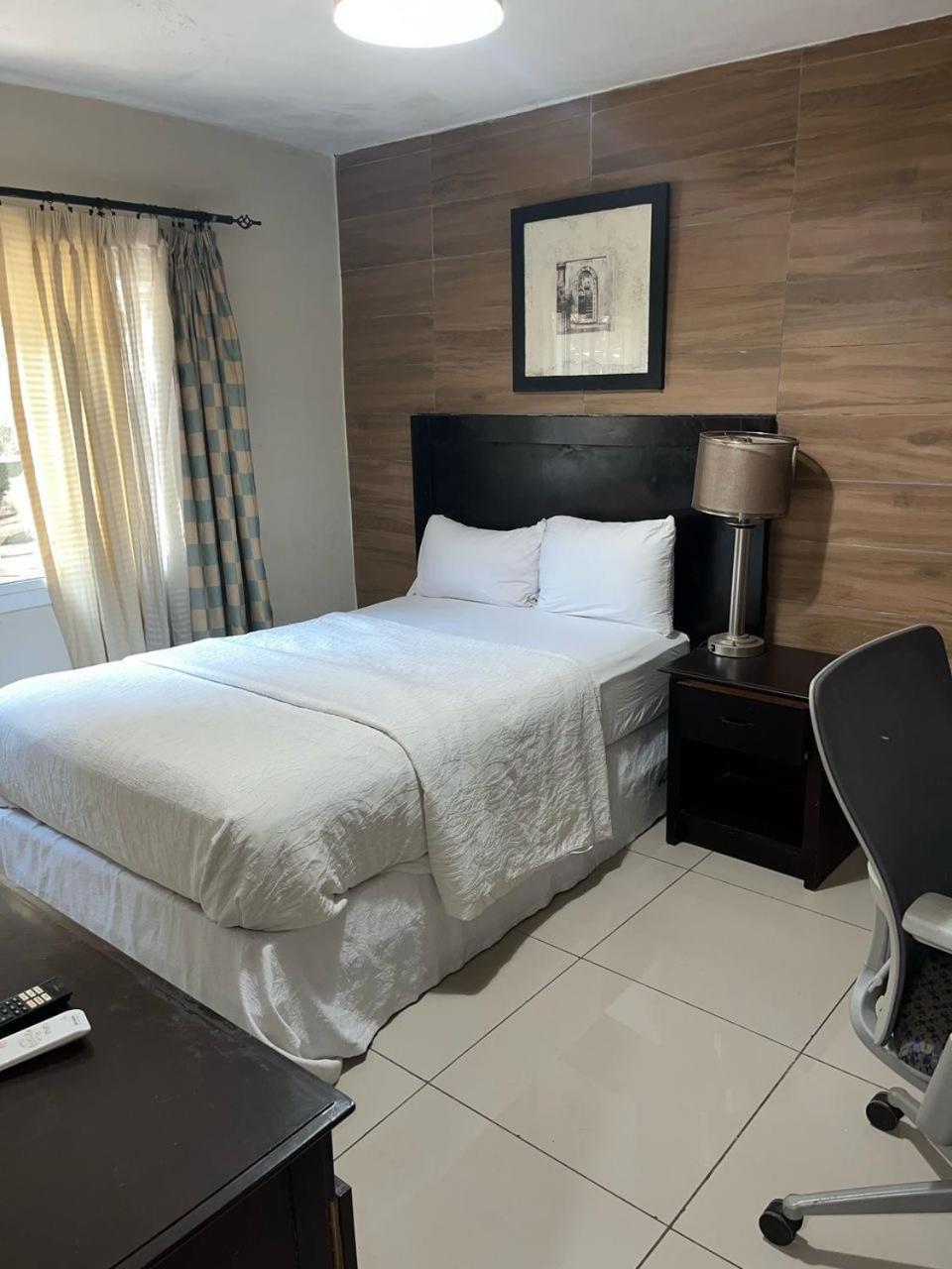 Wilber Lodge Freetown Exterior foto